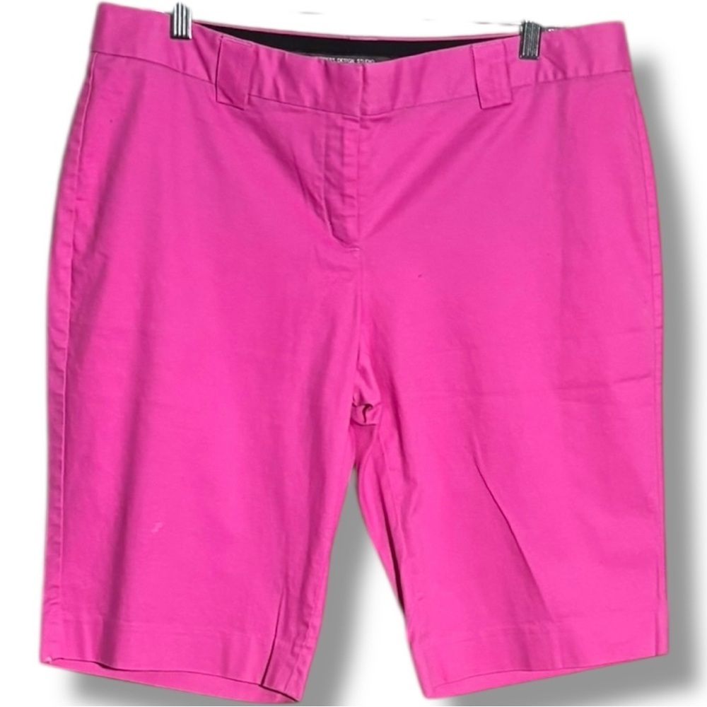 Express Design Studio Chic Bright Pink Soft Cotton Women's Bermuda Shorts - Picture 7 of 11
